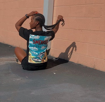 SV Sunflower Black Tee