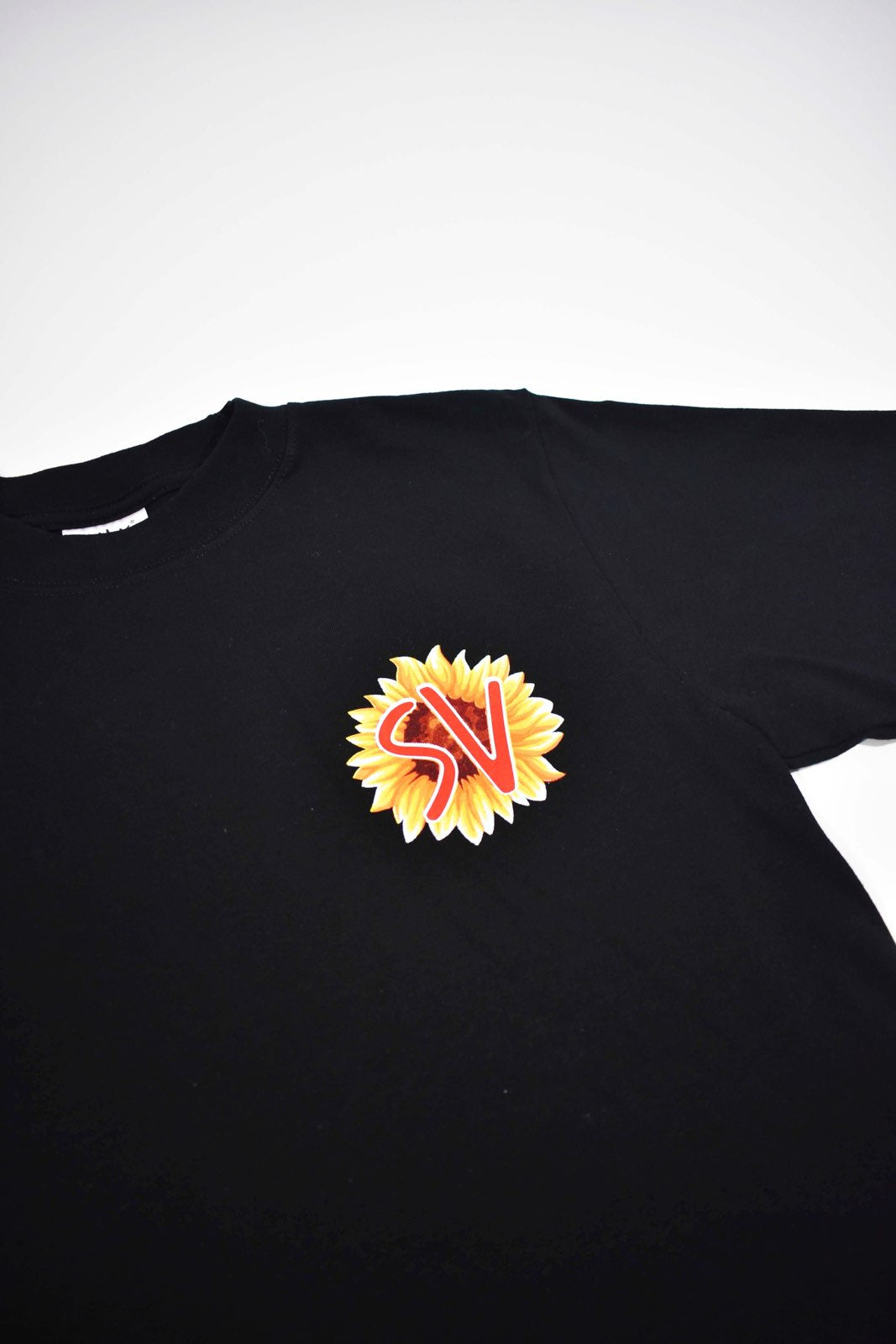 SV Sunflower Black Tee