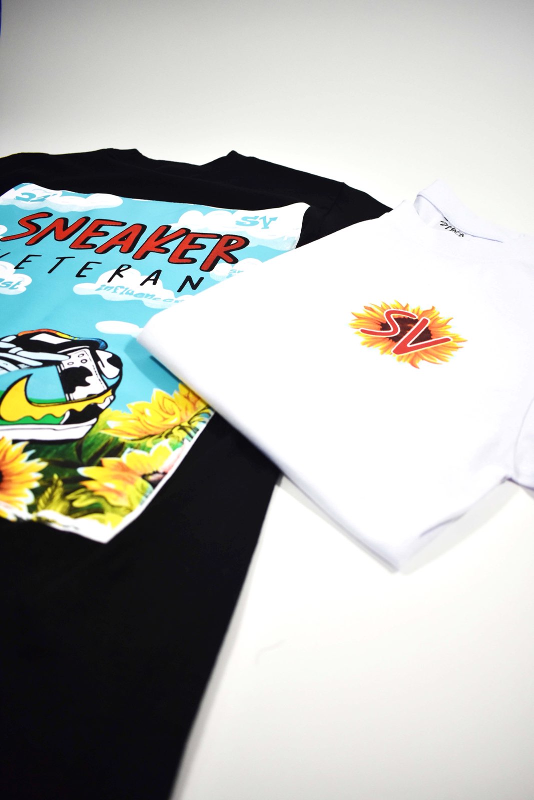 SV Sunflower Black Tee