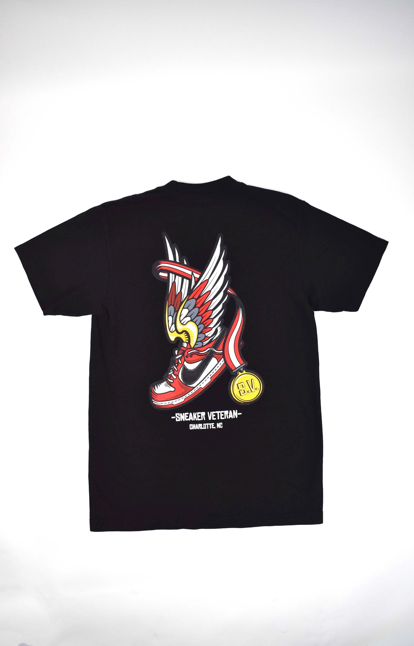 Official Sneaker Veteran Tee (BLACK)